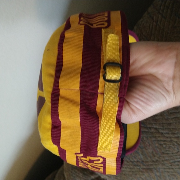 Vintage University of Minnesota Golden Gophers Cap - Picture 3 of 10